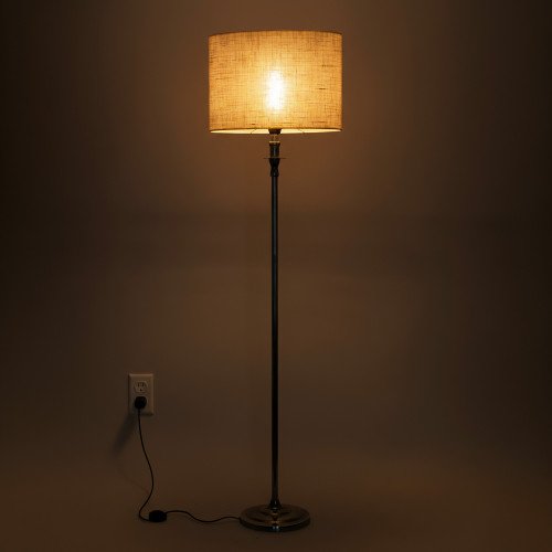 messing lamp in de kleur antiek zilver met een E27 fitting