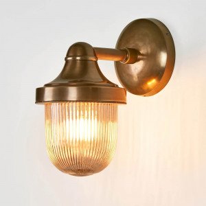 buitenverlichting, scheepslampen, stallampen, boerderijlampen, brons, messing, klassiek, abby, wandlamp buitenverlichting, scheepslampen, stallampen, boerderijlampen, brons, messing, klassiek, abby, wandlamp