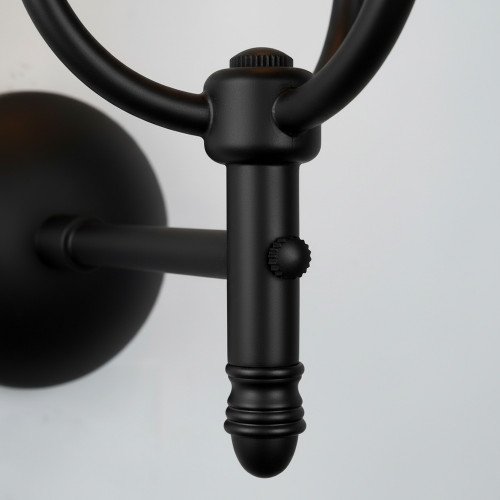 messing lamp in de kleur antiek Zwart met een E27 fitting