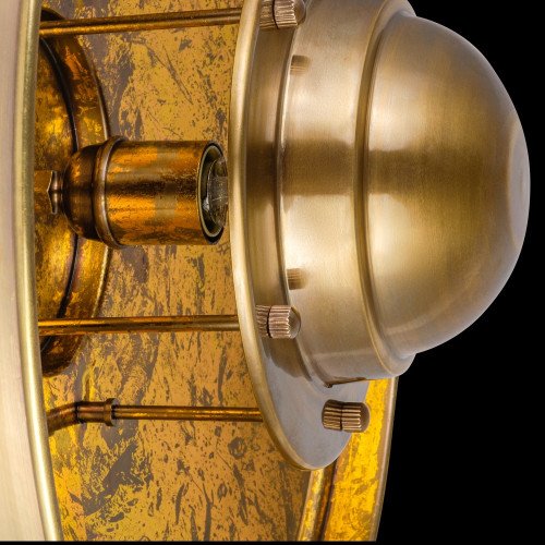 messing lamp in de kleur antiek goud met een E27 fitting