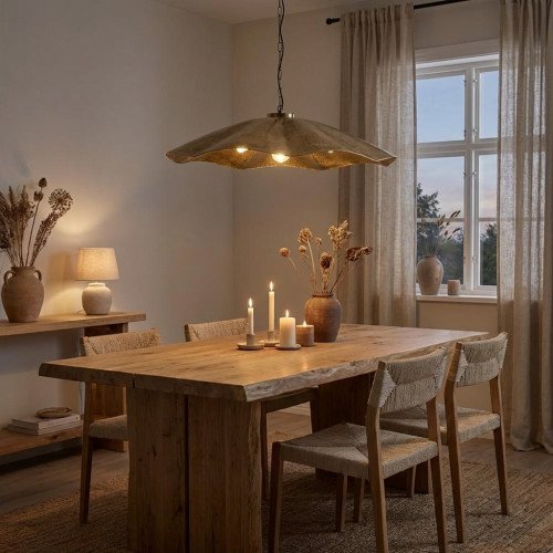 messing lamp in de kleur antiek messing met een E27 fitting