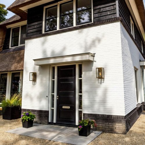 Wandlamp Fitzroy antiek messing, klassiek box design met stolpglas, e27 fitting, wandverlichting met een luxueuze uitstraling, exclusieve verlichting voor aan de wand