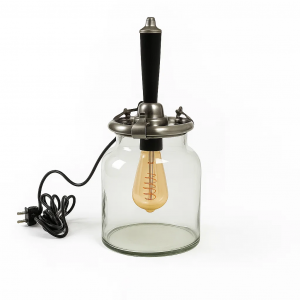 messing lamp in de kleur antiek zilver met een E27 fitting