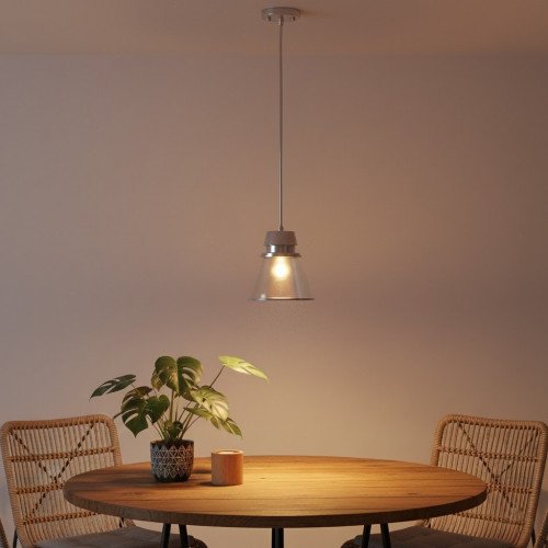 messing lamp in de kleur antiek zilver met een E14 fitting