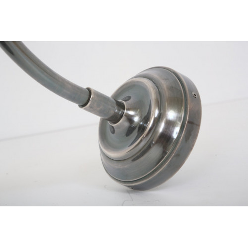 Prachtige vintage messing stallamp in de kleur zilver met E27 fitting en mooi robuust uiterlijk