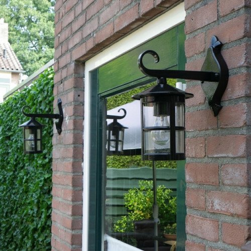 Buitenlamp lucca muurlamp zwart aluminium klassiek