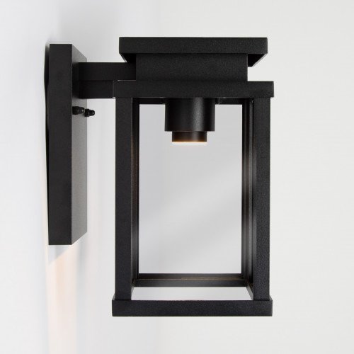 Zwarte buitenlamp met helder glas strak moderne verlichting voor buiten aan de wand merk KS Verlichting