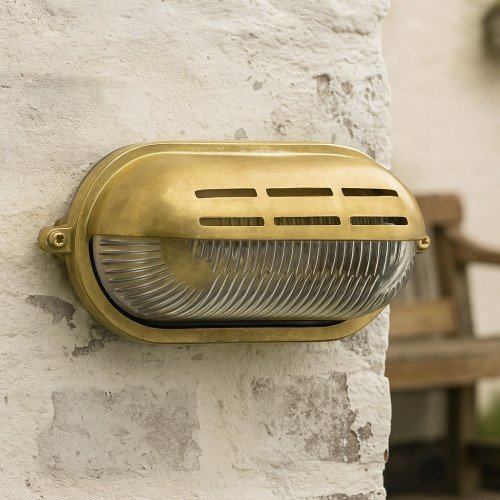 Gulf 2 - Bronzen muur scheepslamp van messing