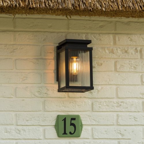 Buitenlamp Ripley muurlamp zwart geribbeld glas