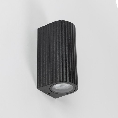 Buitenlamp Oscar ip en down muurlamp zwart GU10 Modern
