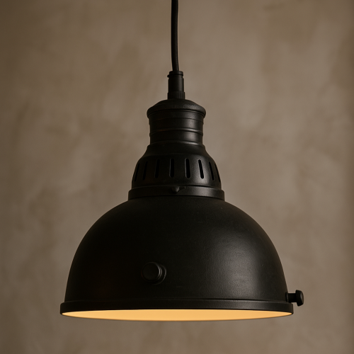 messing lamp in de kleur antiek zwart met een E27 fitting