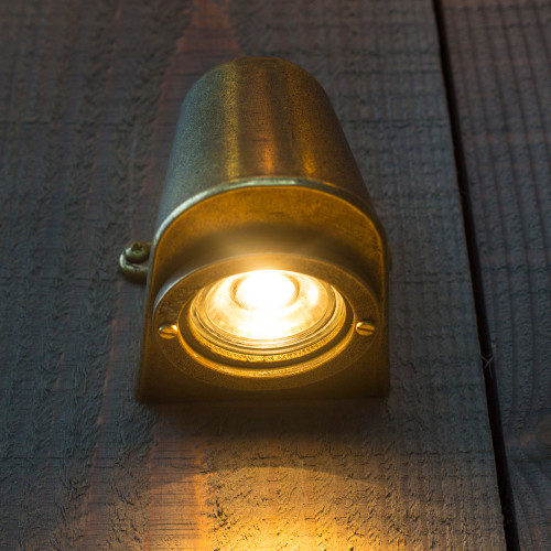 Buitenverlichting, wandspot Offshore, bronzen buitenlamp, downlighter, slijtvast en onderhoudsvrije buitenverlichting, Nostalux.nl