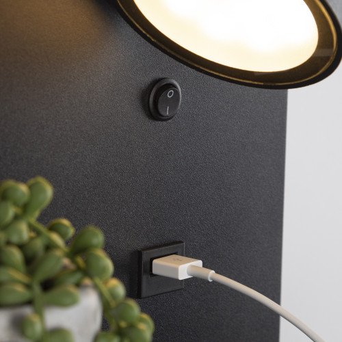 Wandlamp Solution incl LED met USB oplaadstation