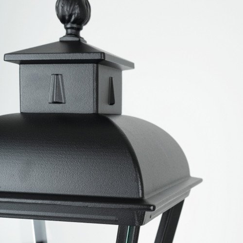 Vondel Sokkel aluminium sokkellamp buitenlamp in zwarte kleur en in klassiek landelijke stijl