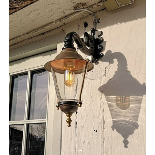 Klassieke buitenlamp Hoorn hang M rond