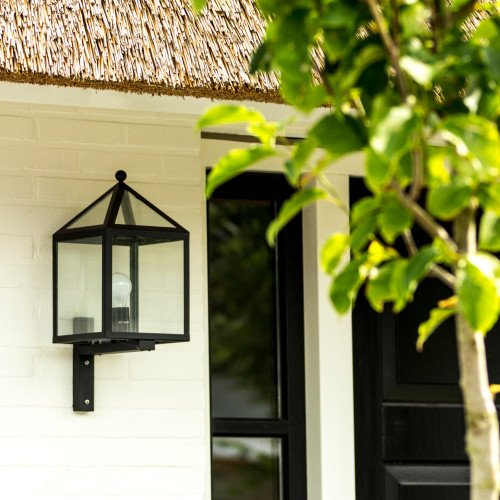 Buitenlamp huisjes model, zwart RVS frame, heldere beglazing, stijlvolle gevelverlichting van KS Verlichting