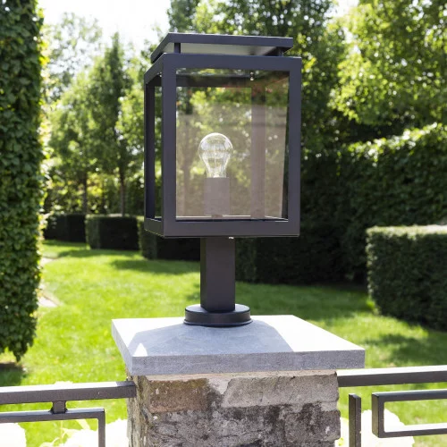 Buitenlamp staand zwart De Vecht Sokkel van KS Verlichting stijlvol strak moderne verlichting voor buiten