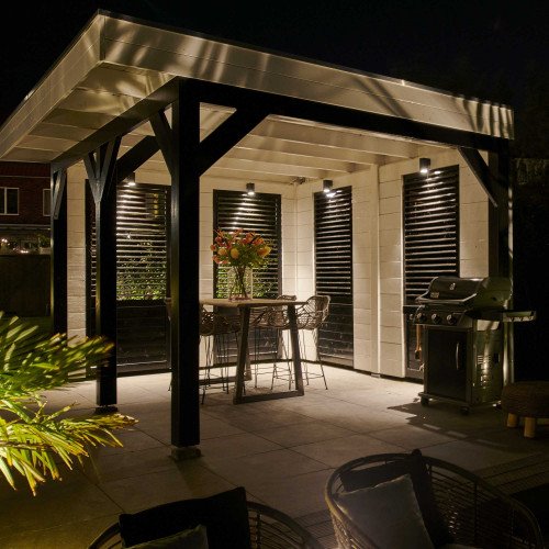 Wandspot Kevin down, een bijzonder mooie aluminium downlighter wandspot met een stijlvolle zwarte finish, hoogwaardige kwaliteit buitenverlichting van KS Verlichting