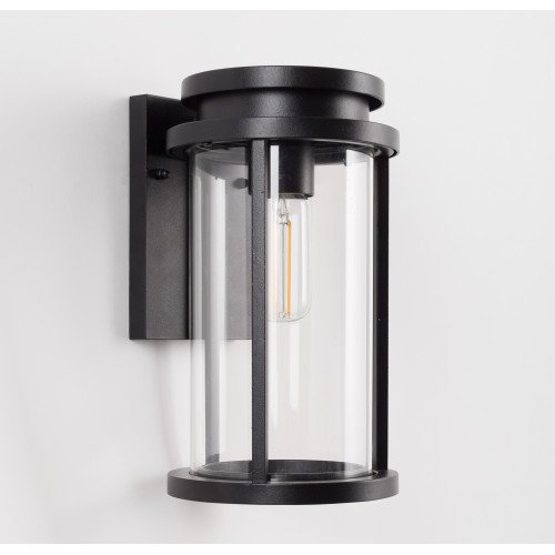 Buitenlamp Zwart, rechthoekige zwarte achterplaat voor aan de wand, ronde lantaarnkap met heldere beglazing, E27 fitting, strak moderne verlichting voor buiten