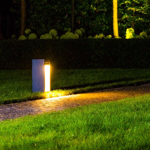 led tuinverlichting - staande buitenlamp - Rock 2 hardsteen tuinlamp - padverlichting langs tuinpad of oprit - hardstenen buitenverlichting