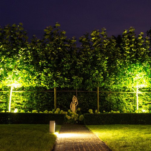 led tuinverlichting - staande buitenlamp - Rock 2 hardsteen tuinlamp - padverlichting langs tuinpad of oprit - hardstenen buitenverlichting