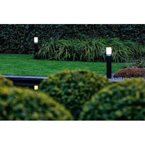 Barite 40 tuinlamp van Prolight op 12 volt modern design en zwarte kleur