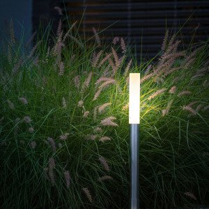 Staande tuinlamp op 12 volt Nina van RVS in zilveren kleur