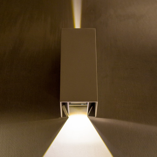 Up Down LED wandspot Channel LED een zwarte buitenwandlamp rechthoekig model voor accentverlichting, lichtbundel zelf in te stellen, inclusief geïntegreerd led