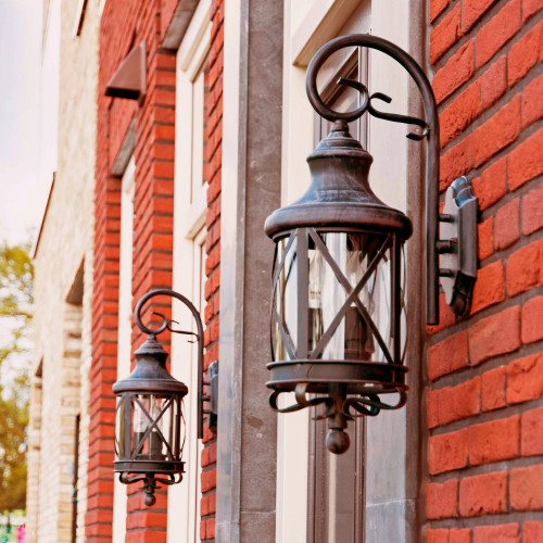 Buitenlamp Romantica wandlamp met rustiek bruine kleur in klassiek landelijke stijl