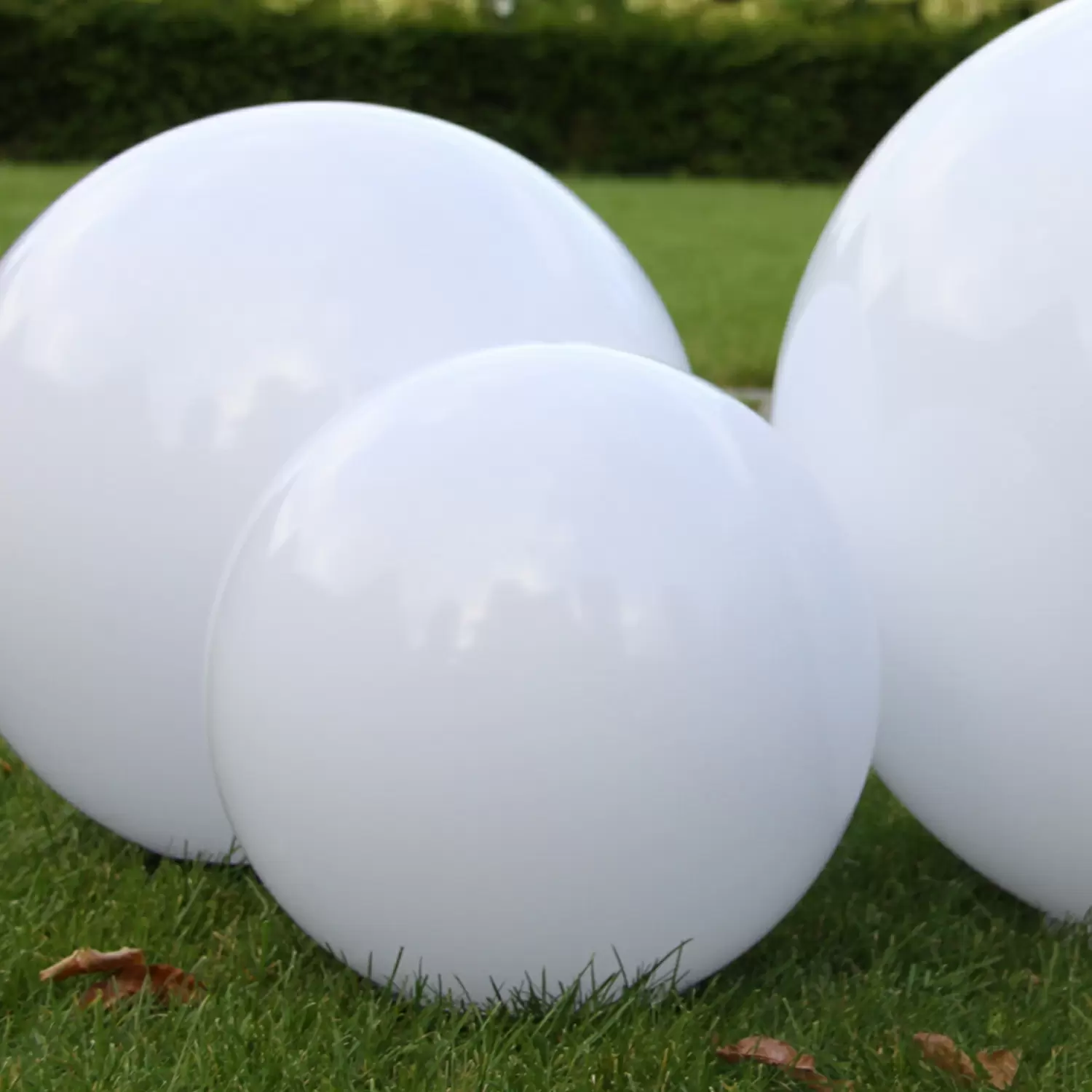 partij Merchandising vice versa kunststof bollen tuinverlichting - Tuinbol Ø 35 incl. spie