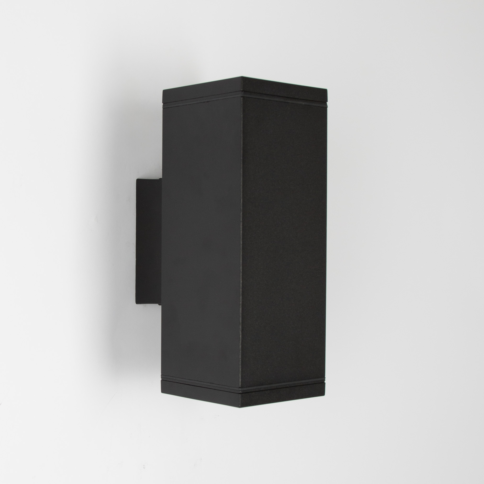 Solid XL Up&Down Muurlamp Zwart