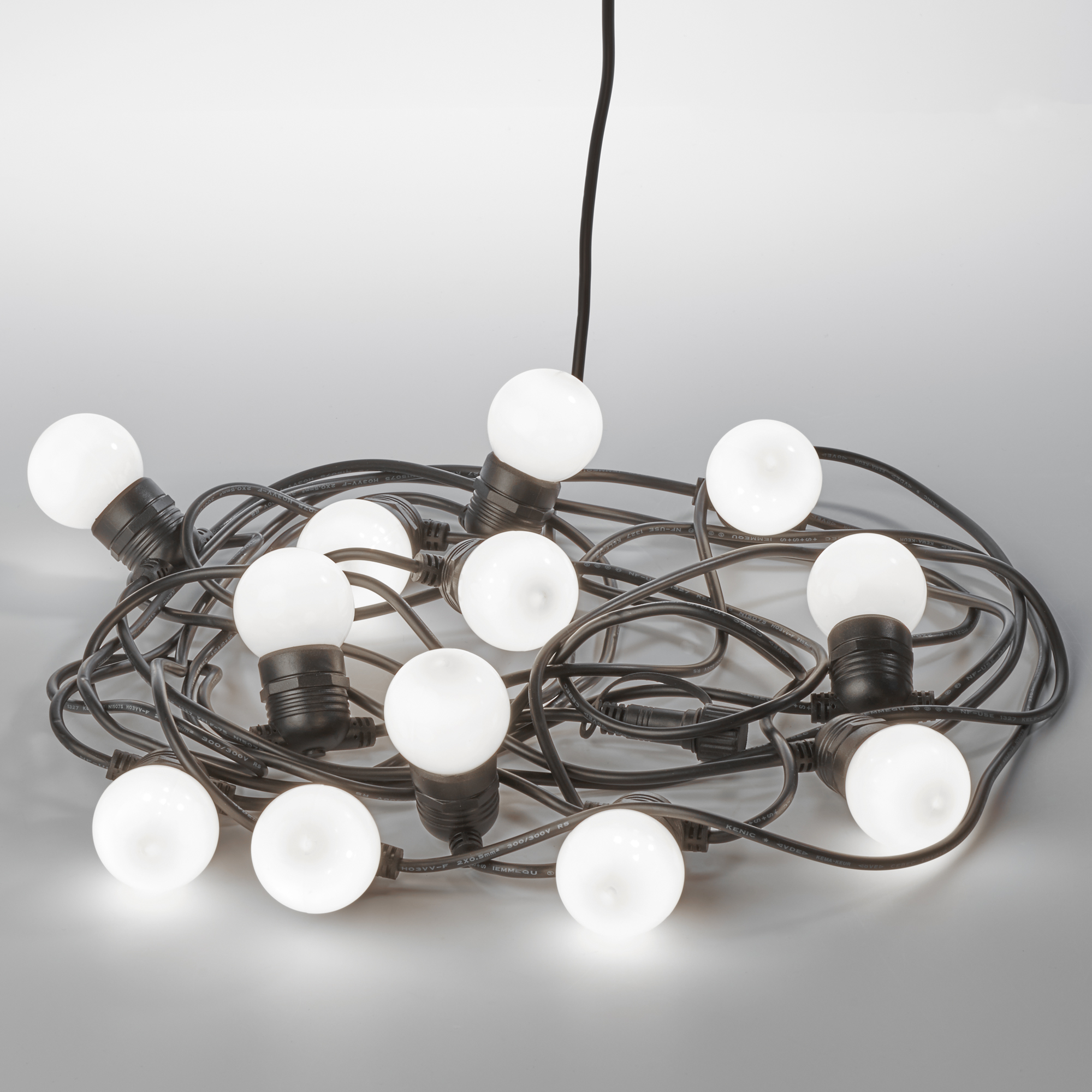Party 20m Lichtsnoer opaal Incl. LED Party 20m Lichtsnoer opaal Incl. LED